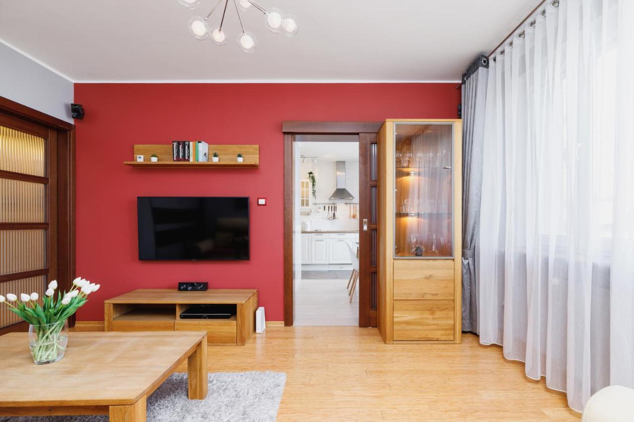 Apartment Obopolna Cracow By Renters